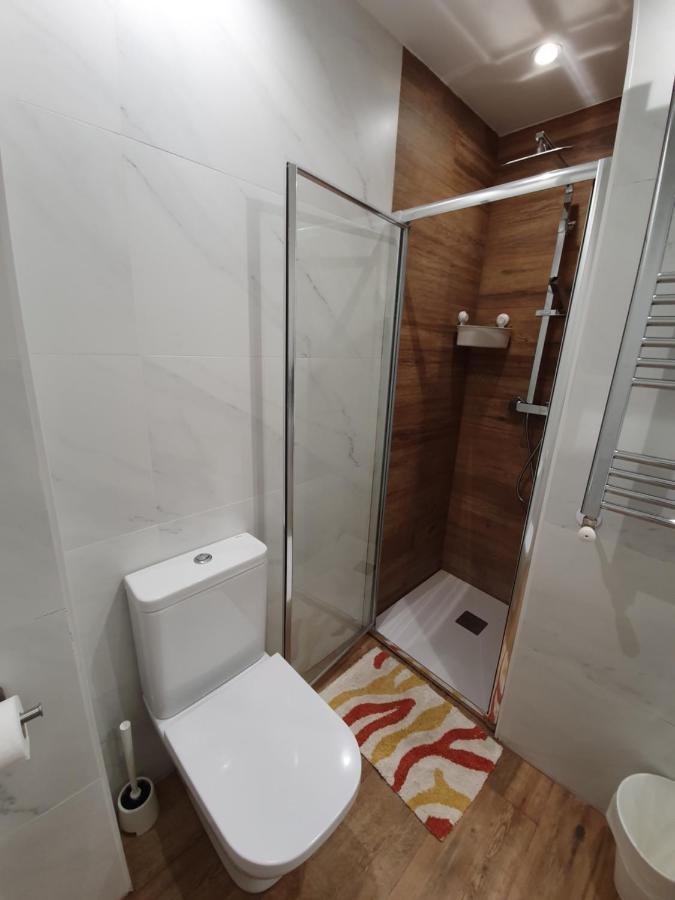 102A Apartamento Moderno 2 Habitaciones 希洪 外观 照片