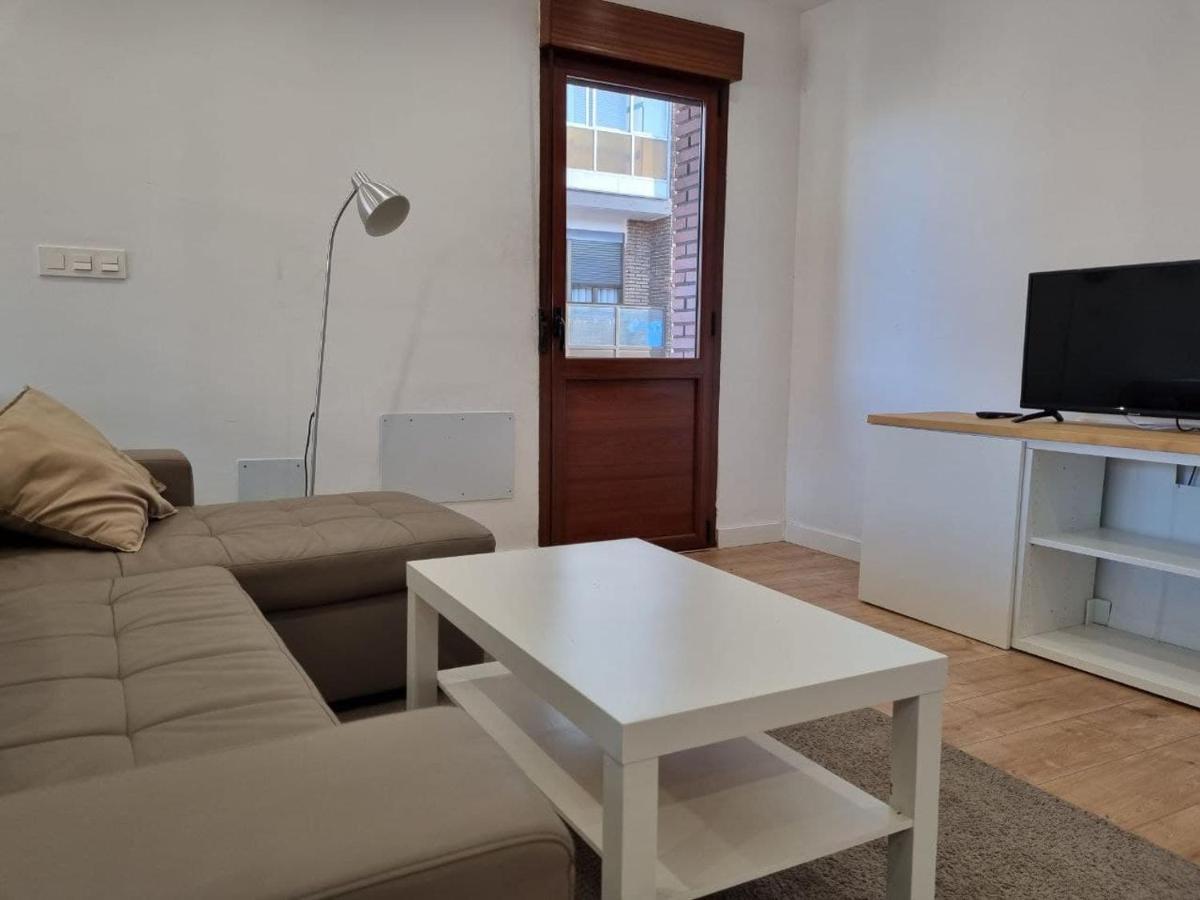 102A Apartamento Moderno 2 Habitaciones 希洪 外观 照片