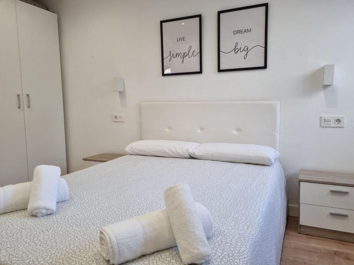102A Apartamento Moderno 2 Habitaciones 希洪 外观 照片
