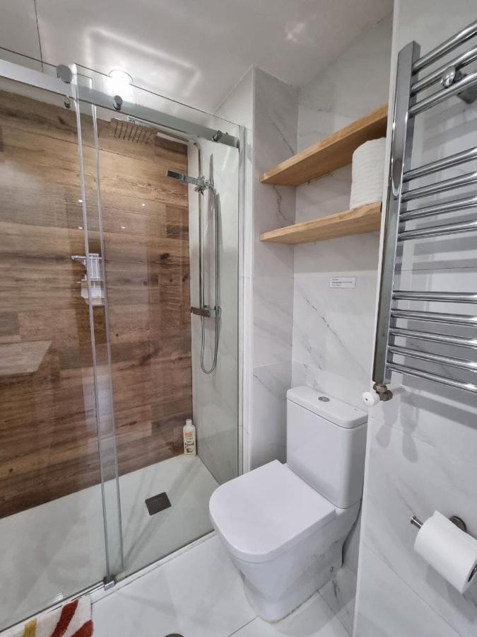 102A Apartamento Moderno 2 Habitaciones 希洪 外观 照片
